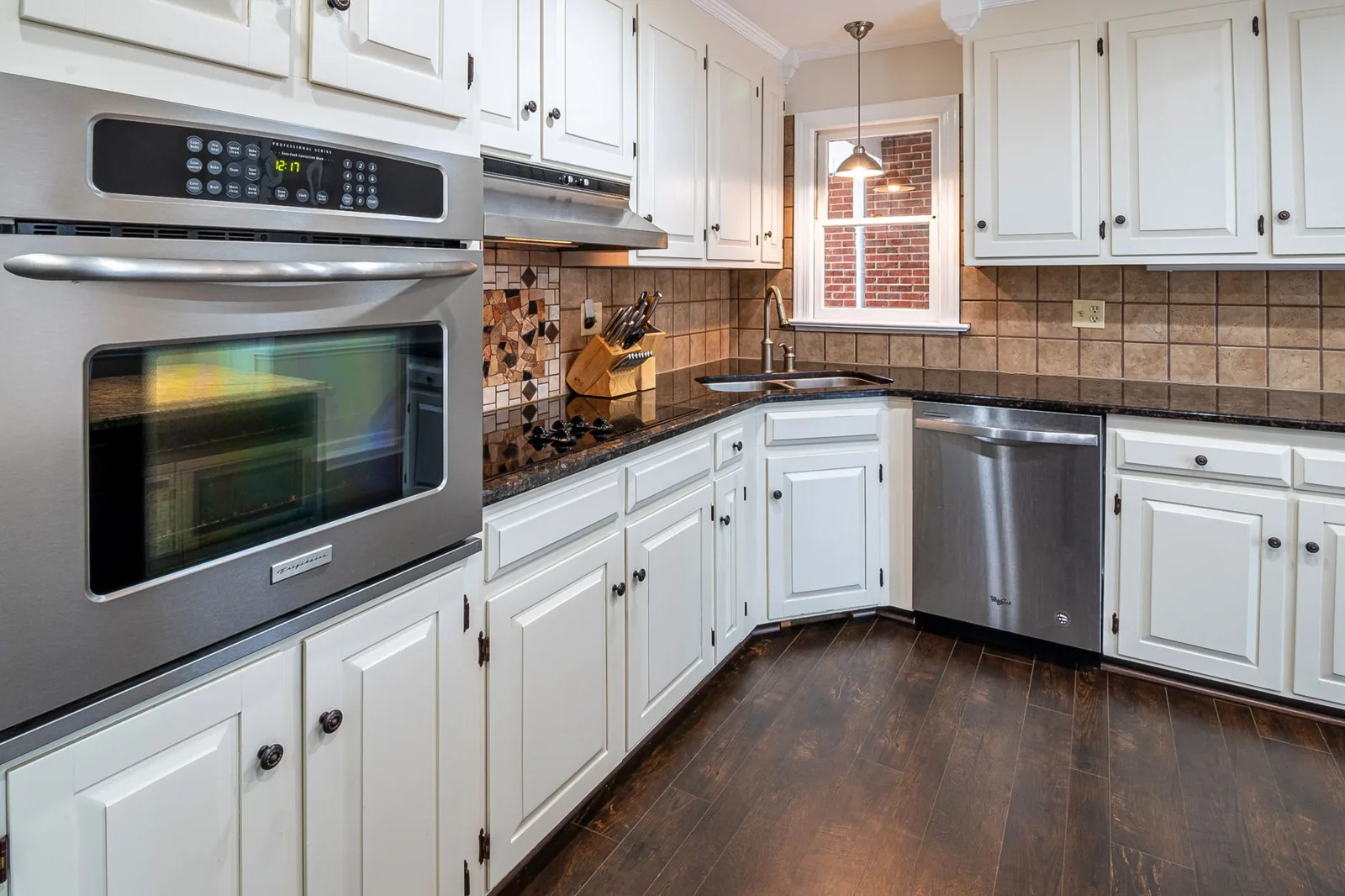 Kitchen cabinet refacing cost - new doors and veneer on existing boxes