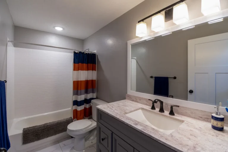 Bathroom Vanity Cost: What You’ll Actually Pay in 2025
