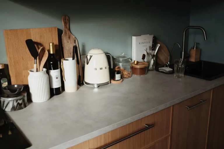 Butcher Block Countertop vs Quartz: Cost, Care, and Which to Choose