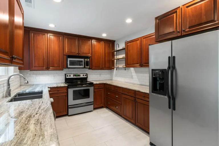 Kitchen Remodel Cost per Square Foot: 2025 Pricing by Scope and Finish